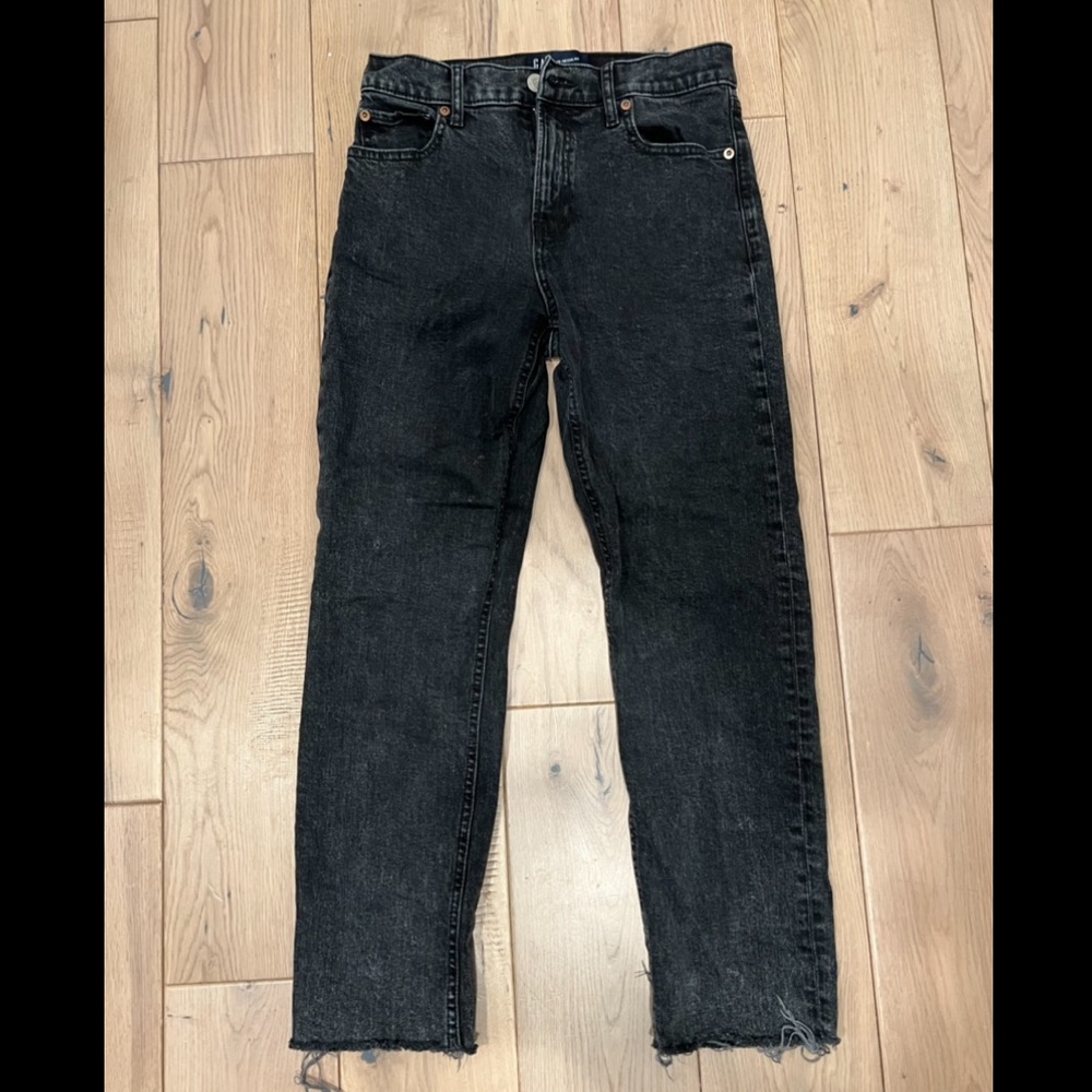 Gap Straight Leg Cropped Jeans